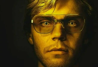 Evan Peters como Jeffrey Dahmer em Um Canibal Americano.