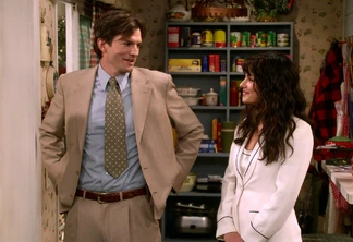 Ashton Kutcher e Mila Kunis em That ’90s Show