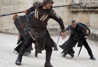 Michael Fassbender em Assassins's Creed.