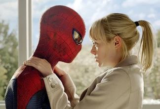 Andrew Garfield e Emma Stone em O Espetacular Homem-Aranha