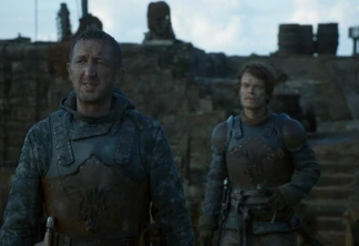 Ralph Ineson (à esquerda) em Game of Thrones