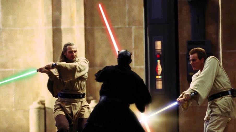 Qui-Gon, Obi-Wan e Darth Maul em Star Wars: A Ameaça Fantasma