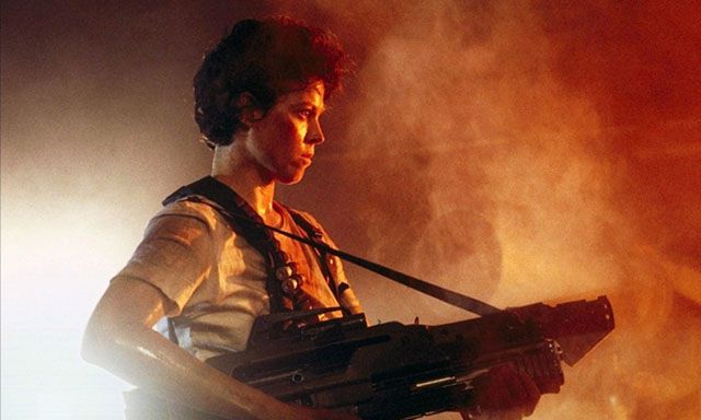 Sigourney Weaver como Ripley