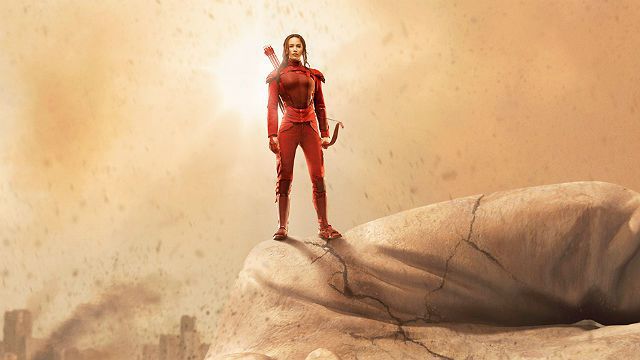 Jogos Vorazes: A Esperança – O Final | Katniss passa por túnel em chamas em foto