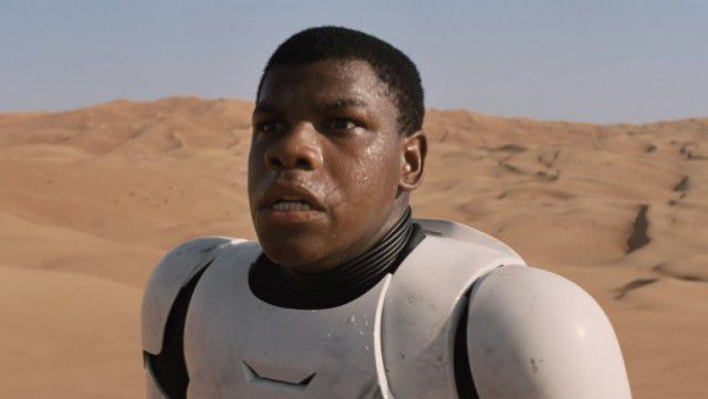 Star Wars 7 | John Boyega chorou ao ler roteiro e diz que seu personagem é o melhor do filme