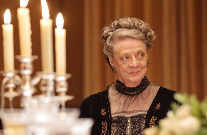 Maggie Smith em Downton Abbey