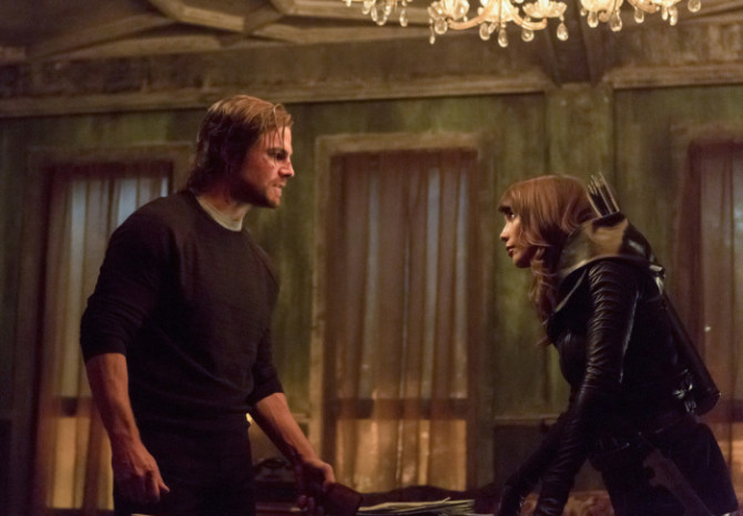 Arrow | Oliver e Talia al Ghul se encontram em fotos do novo episódio