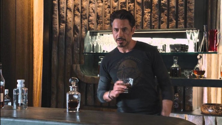 Homem de Ferro | Tony Stark utiliza armadura que nenhum fã poderia imaginar em HQ