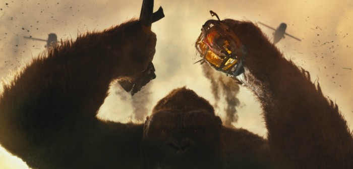 Kong: A Ilha da Caveira | Tom Hiddleston e Brie Larson exploram o lar de King Kong em novos clipes