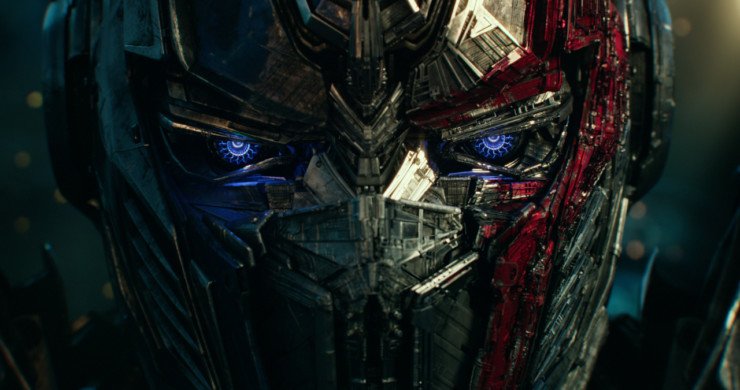 Transformers: O Último Cavaleiro | Veja o trailer do Super Bowl, com luta entre robôs