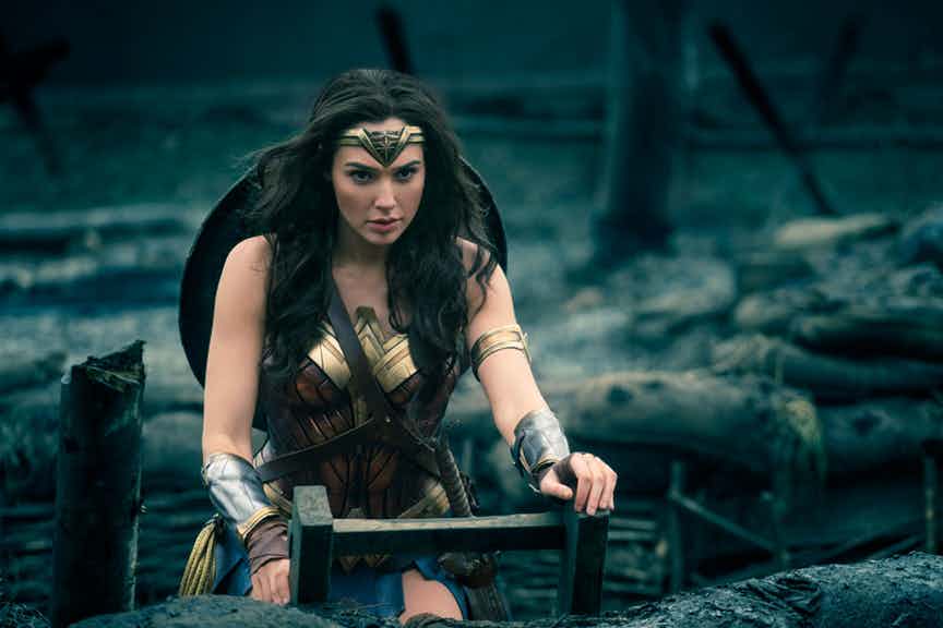 Mulher-Maravilha | Diretora comenta as diferenças entre Marvel e DC no cinema