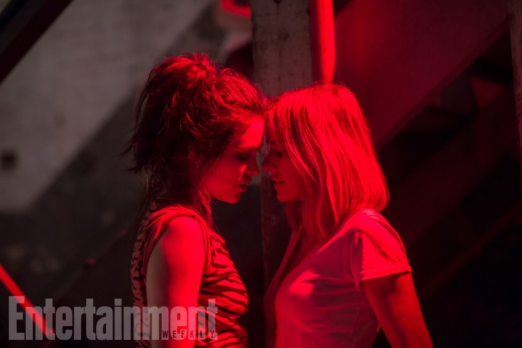 Gypsy | Naomi Watts aparece em cena de sexo com outra mulher no teaser da nova série da Netflix