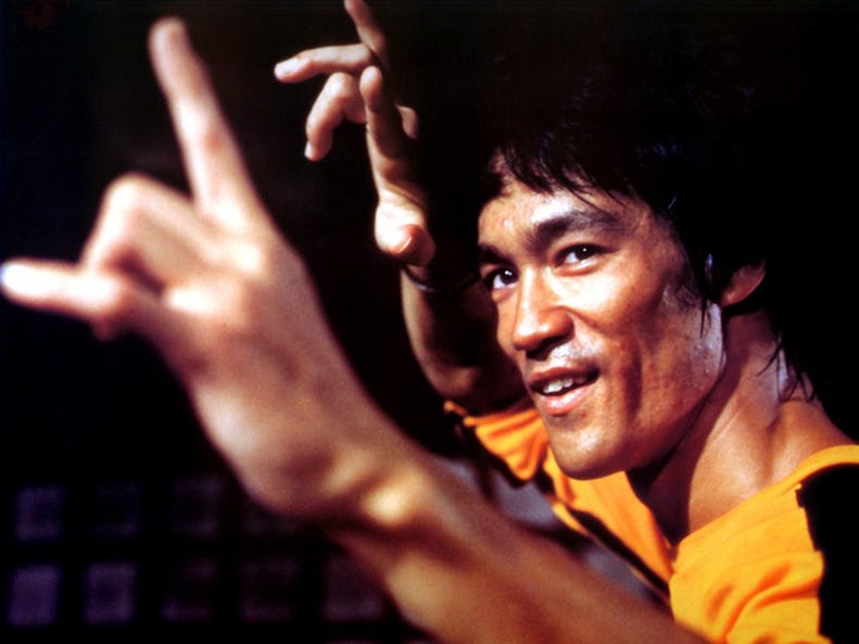 Novo livro revela que Bruce Lee morreu em consequência de choque térmico