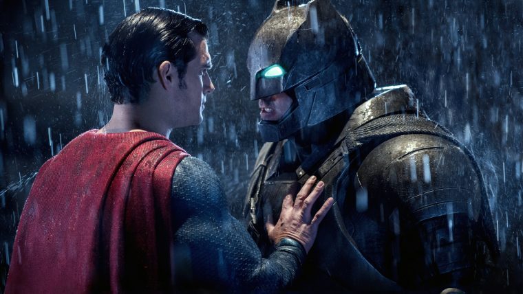 Batman vs Superman | Zack Snyder explica por que Superman não usou seus poderes para salvar sua mãe