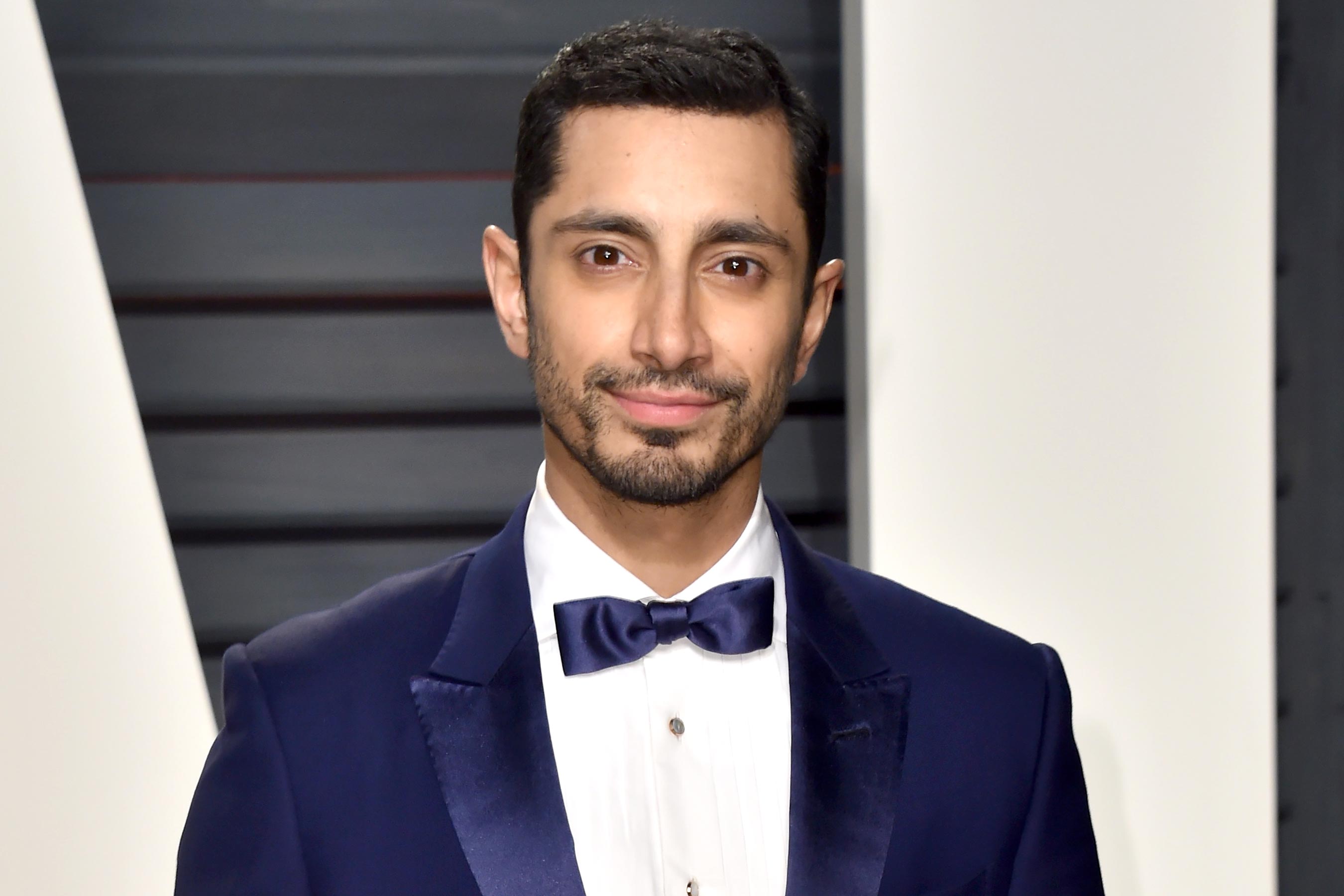 BEVERLY HILLS, CA - FEBRUARY 26:  Actor Riz Ahmed attends the 2017 Vanity Fair Oscar Party hosted by Graydon Carter at Wallis Annenberg Center for the Performing Arts on February 26, 2017 in Beverly Hills, California.  (Photo by Alberto E. Rodriguez/WireImage)