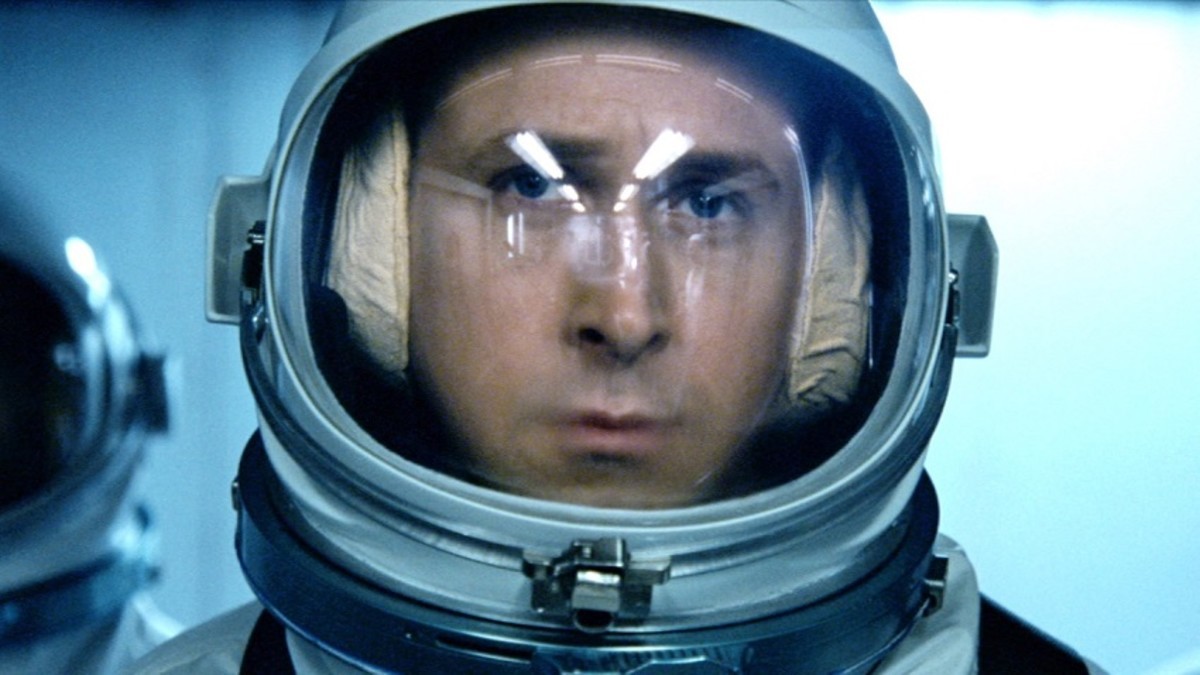 O Primeiro Homem | Ryan Gosling bate veículo da NASA em novos clipes