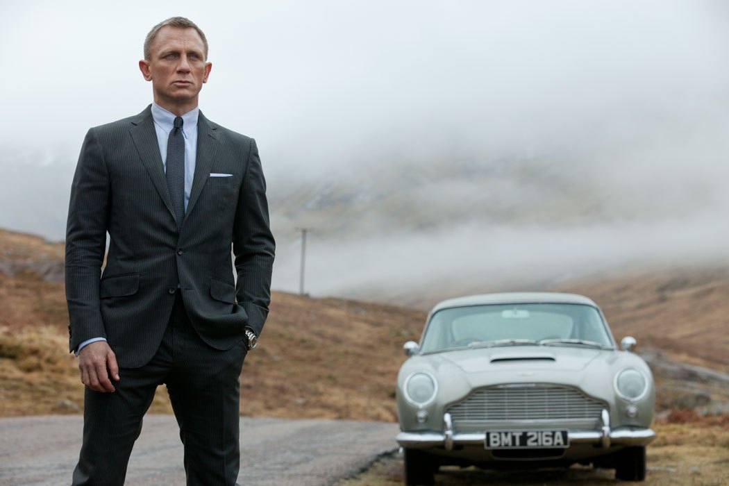 Bond 25 | Daniel Craig malha doze horas por dia para o papel