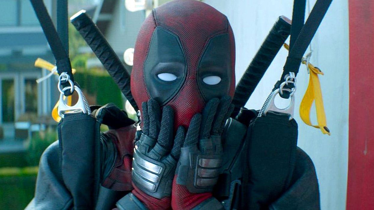 Ator da Disney vai disfarçado de Deadpool na Comic-Con; veja