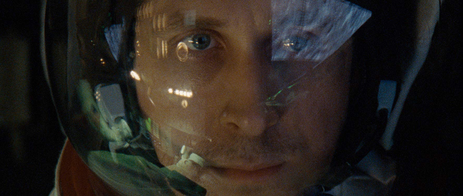 O Primeiro Homem | Ryan Gosling encara a Lua em novo pôster do filme
