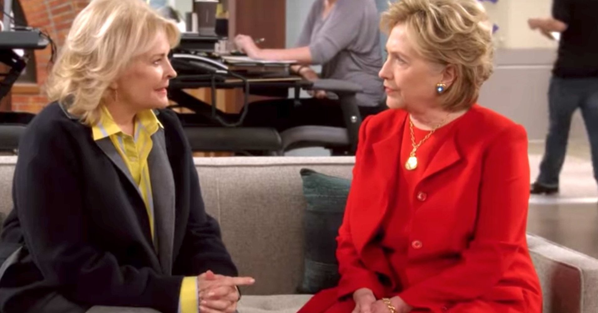 Murphy Brown | Hillary Clinton participou do episódio de estreia do revival