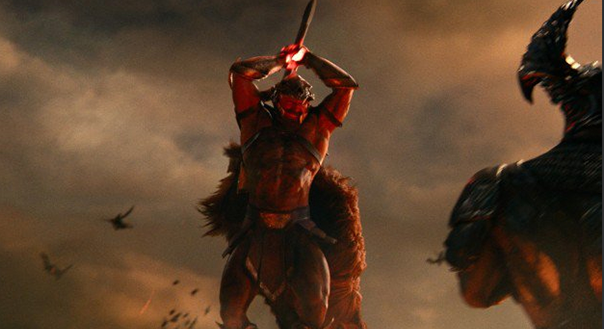 Liga da Justiça | Nova imagem revela detalhes da armadura de Ares no filme