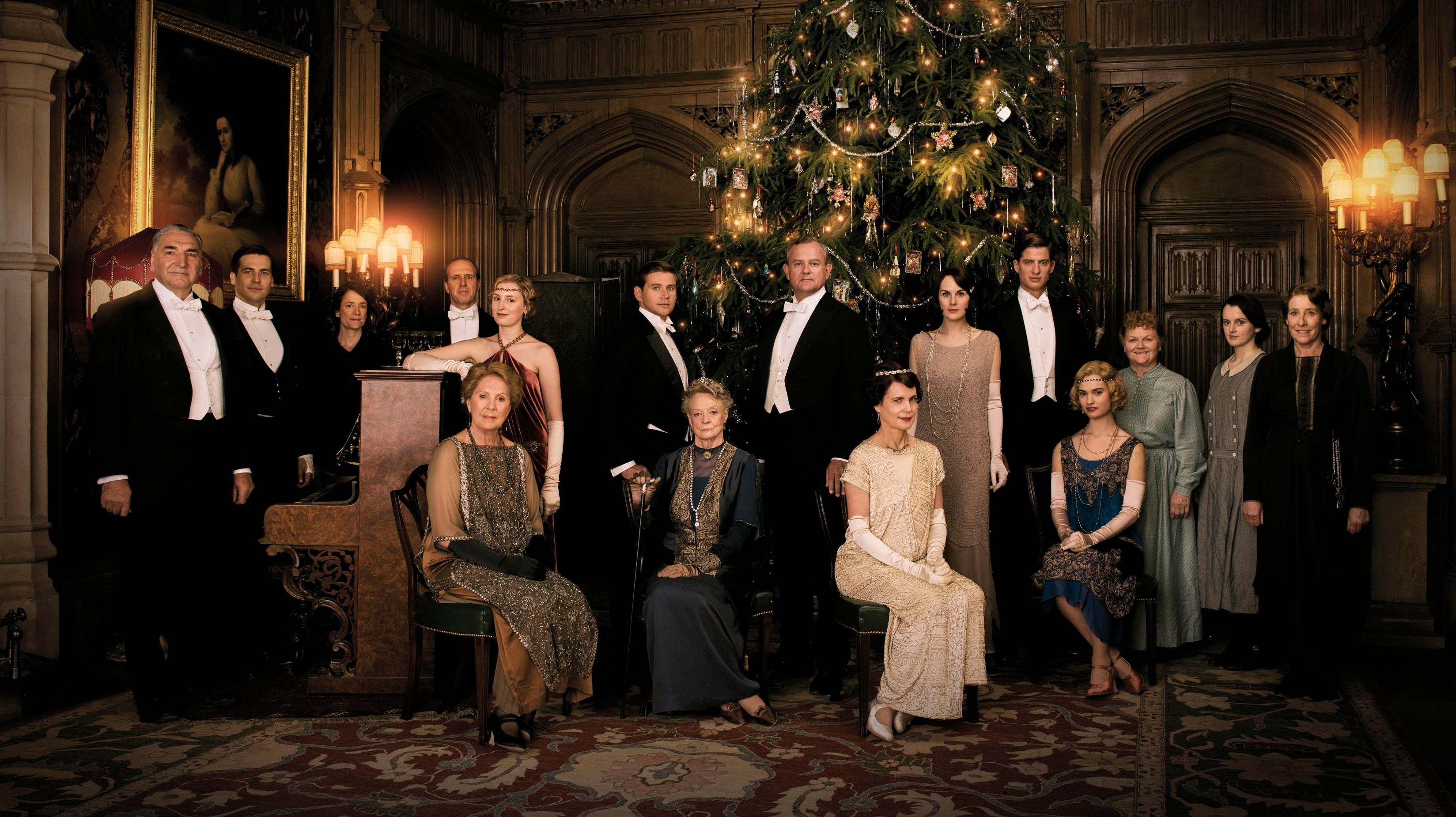Downton Abbey | Família Crawley e empregados retornam nas primeiras fotos do filme