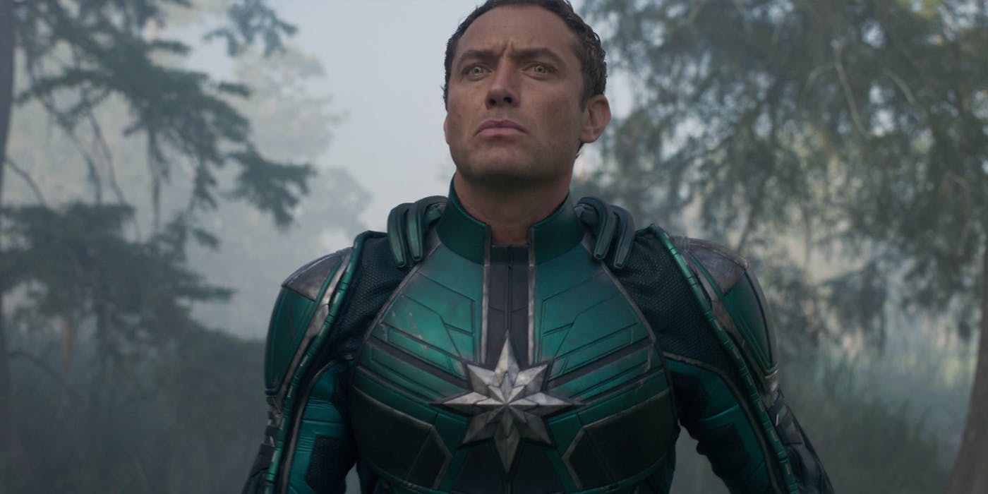 Capitã Marvel | Produto licenciado oficializa personagem de Jude Law