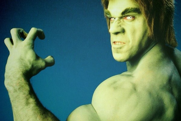 Lou Ferrigno, o Hulk original, precisa ser internado após reação à vacina
