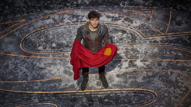 Krypton | Novo pôster em movimento da 2ª temporada mostra conflito entre El e Zod