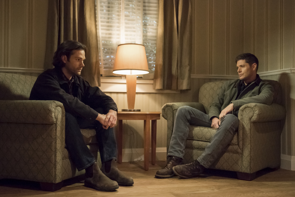 Supernatural | Sam e Dean vão parar no hospital em novas fotos da 14ª temporada