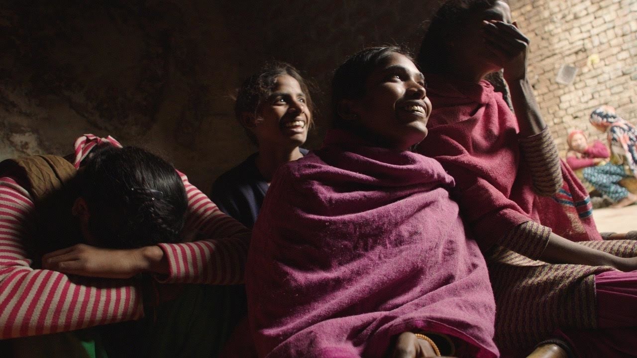 Absorvendo o Tabu | Filme sobre menstruação da Netflix ganha Oscar e vira sensação nas redes