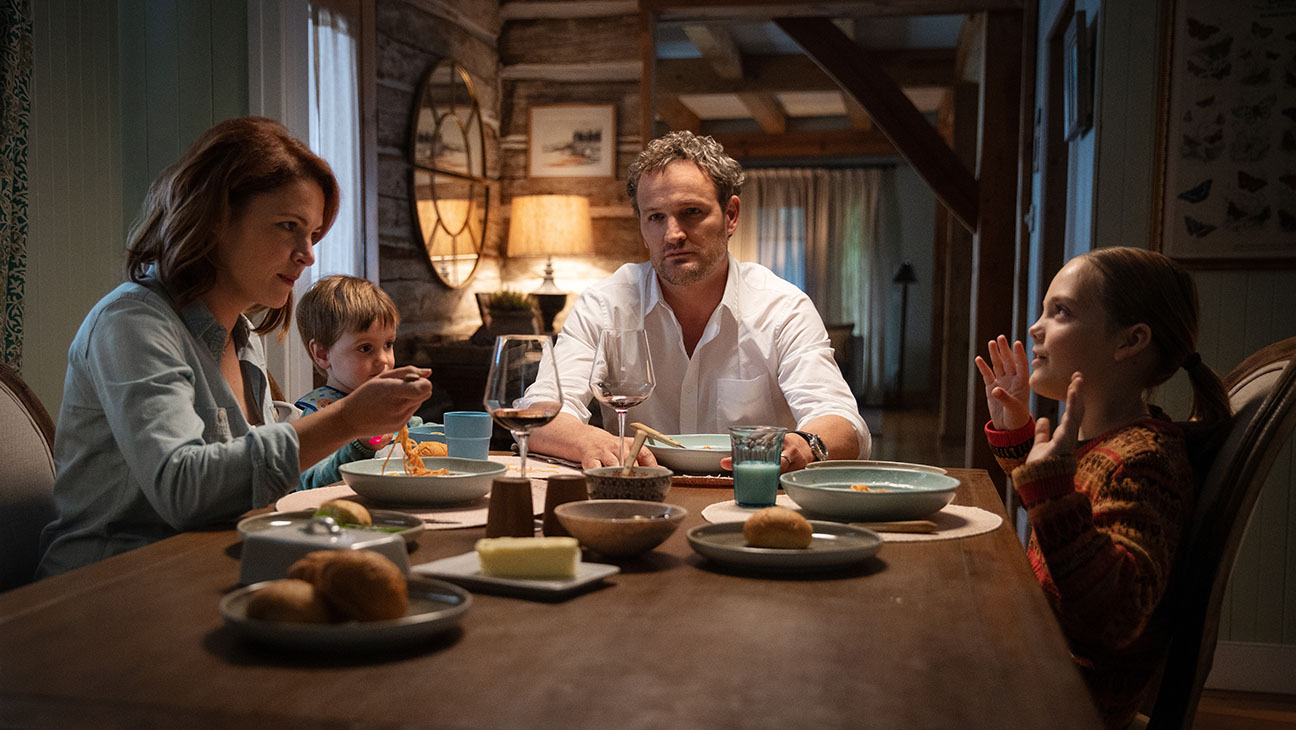Left to right: Amy Seimetz as Rachel, Hugo Lavoie as Gage, Jason Clarke as Louis and Jeté Laurence as Ellie in PET SEMATARY, from Paramount Pictures.
