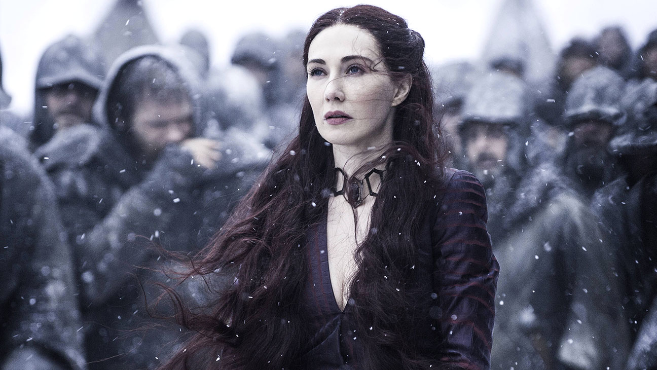 Atriz de Melisandre relembra seu último dia em Game of Thrones