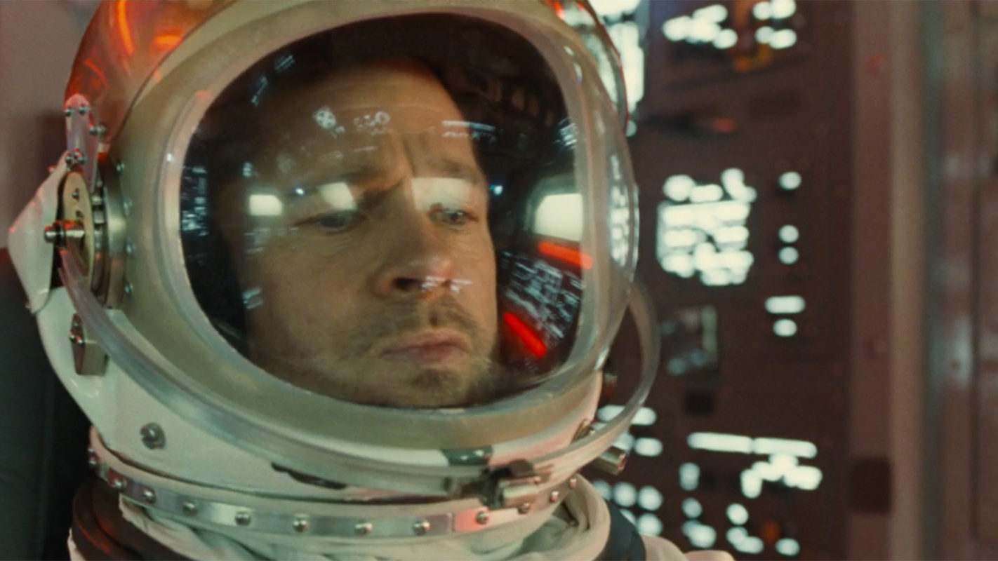 Brad Pitt tem missão no espaço em novo trailer de Ad Astra