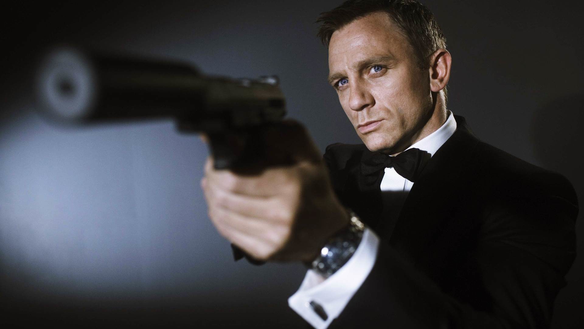 Novo filme de James Bond ganha primeiro teaser e título oficial