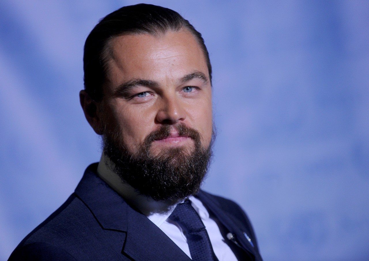 Leonardo DiCaprio deixa quarentena para surpreender namorada; veja