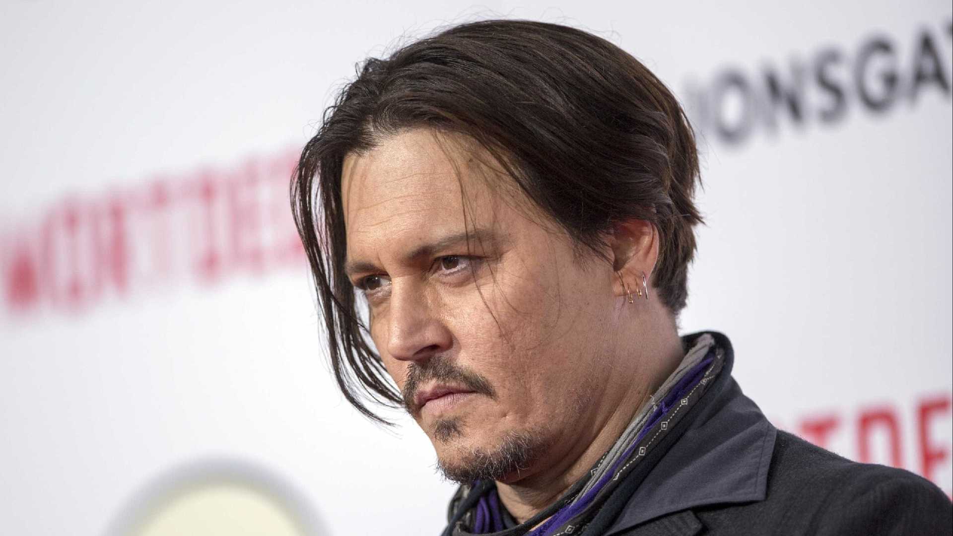 Johnny Depp está de volta! Astro promete abalar Hollywood com novo filme