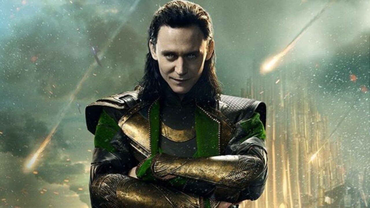 Loki quase teve cabelo moicano em filme da Marvel; veja fotos