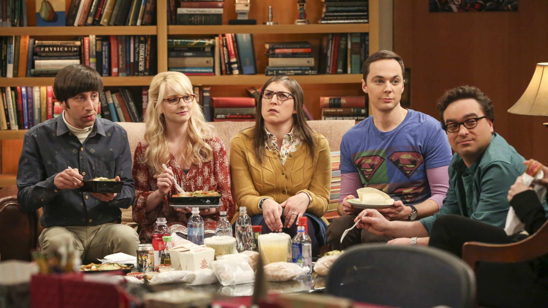 Atriz de Big Bang Theory aumenta rumor sobre reunião do elenco após foto