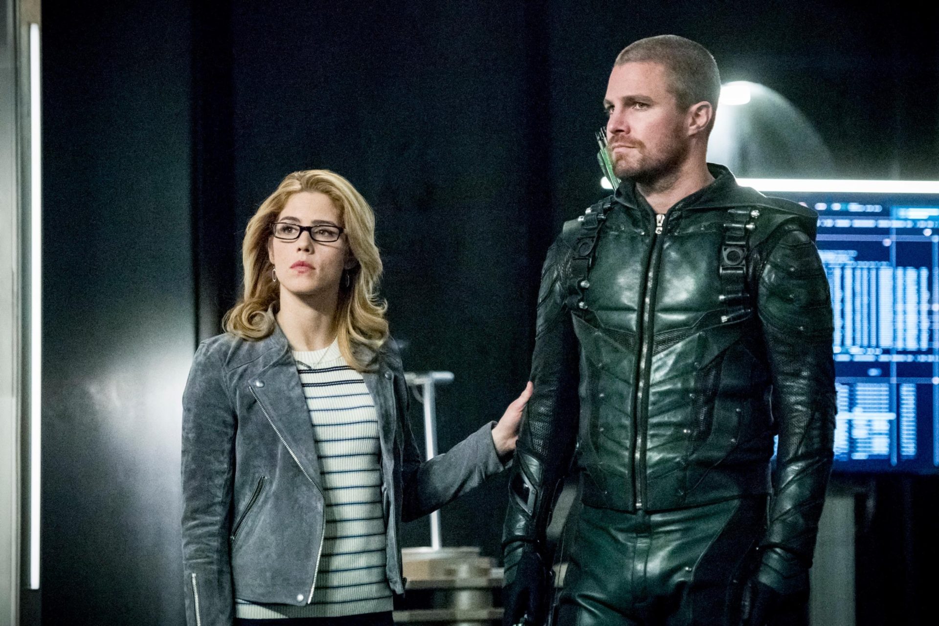 Arrow -- "Spartan" -- Image Number: AR719a_0269b -- Pictured (L-R): Emily Bett Rickards as Felicity Smoak and Stephen Amell as Oliver Queen/Green Arrow -- Photo: Dean Buscher/The CW -- Ã?Â© 2019 The CW Network, LLC. All Rights Reserved.