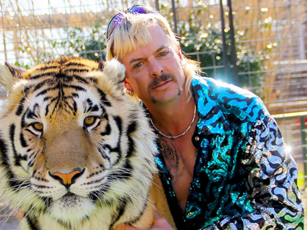 Joe Exotic, de A Máfia dos Tigres, diz que está “pronto para morrer”