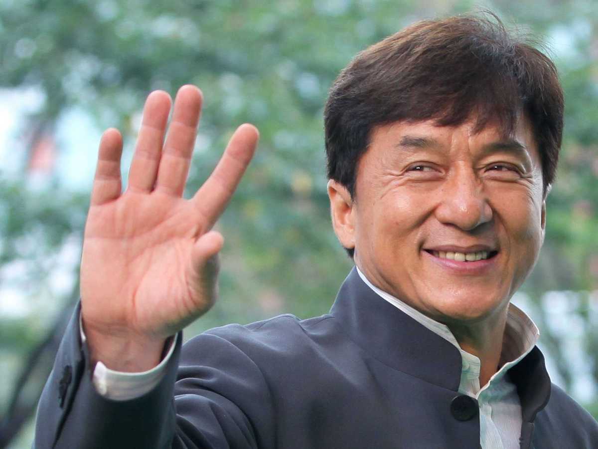 Atriz de Shang-Chi surrou e deu lição em Jackie Chan