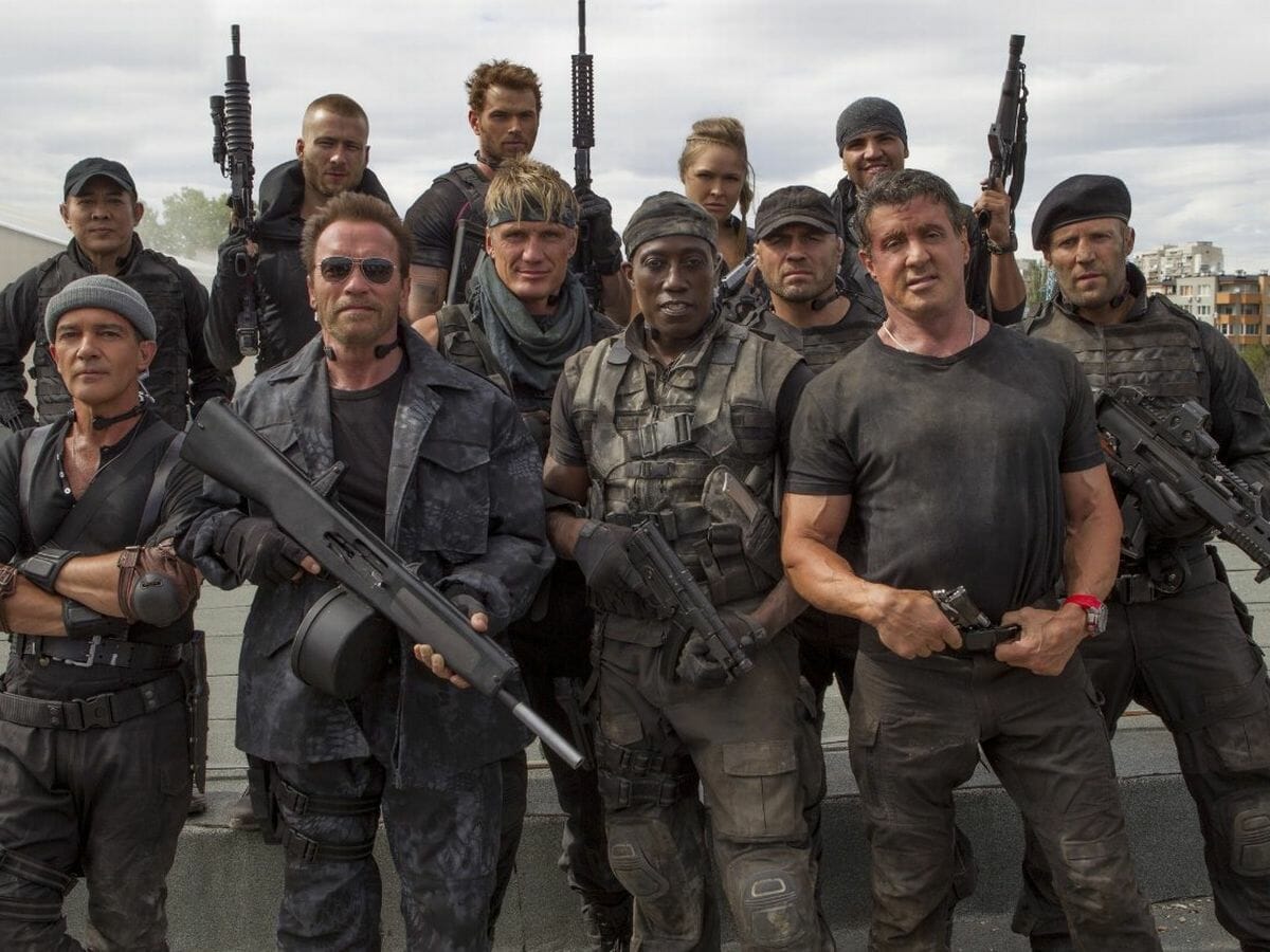 Stallone revela luta em Os Mercenários 4 e cutuca outros filmes de ação