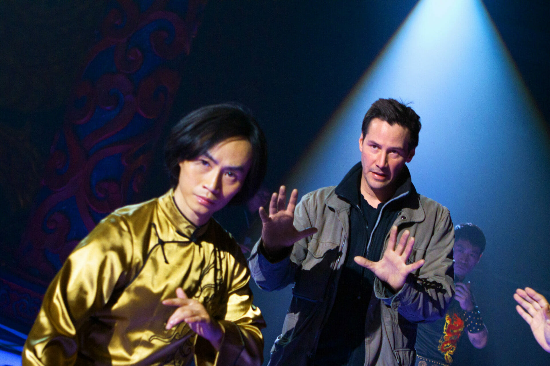 Tiger Chen e Keanu Reeves em O Homem do Tai Chi